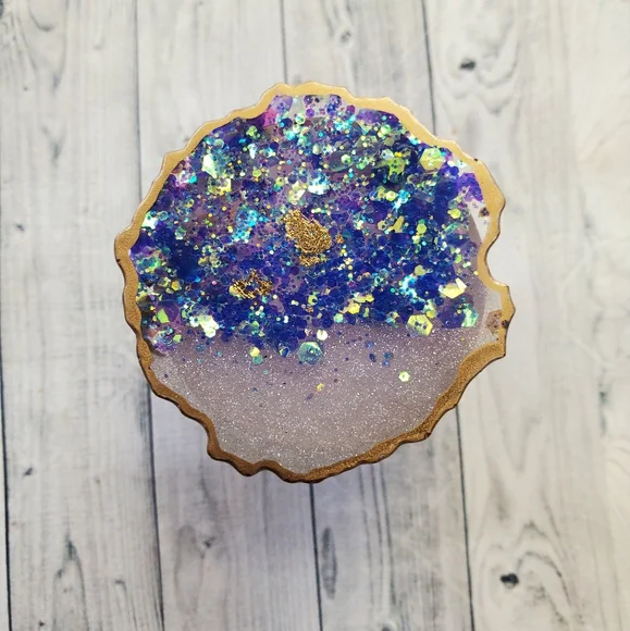 SOLD Geode phone grip - Picture 2 of 3